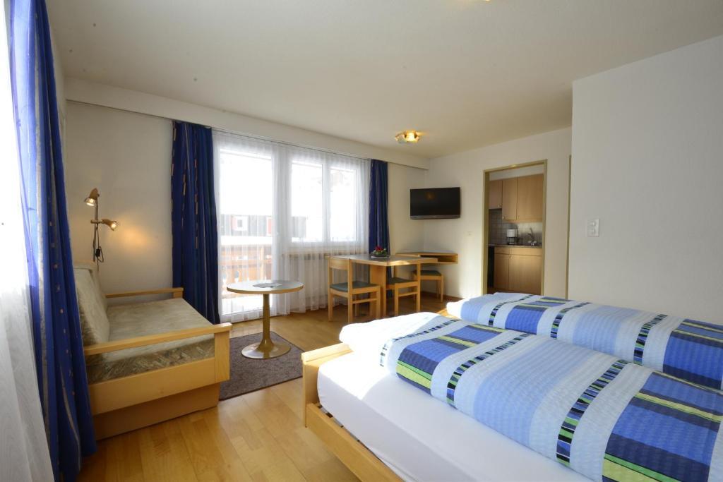 Haus Orion Apartman Saas Fee Szoba fotó